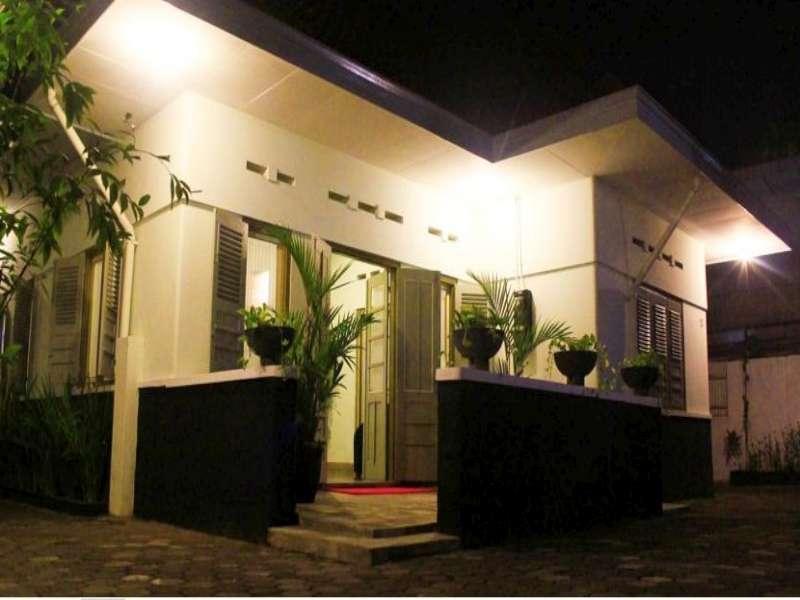 The Kresna Hotel Yogyakarta Exterior photo